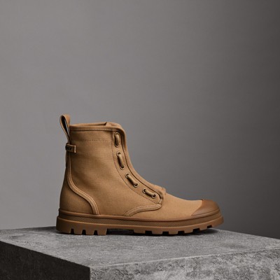 burberry snow boots men