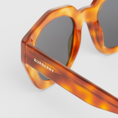 Frame Sunglasses in Tortoiseshell Amber 