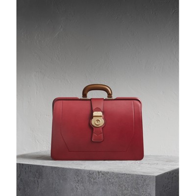 Burberry doctor bag online