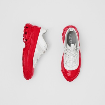 Suede Arthur Sneakers in White/red 
