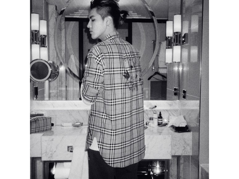 「Burberry x 吴亦凡」系列 Vintage 格纹棉质衬衫