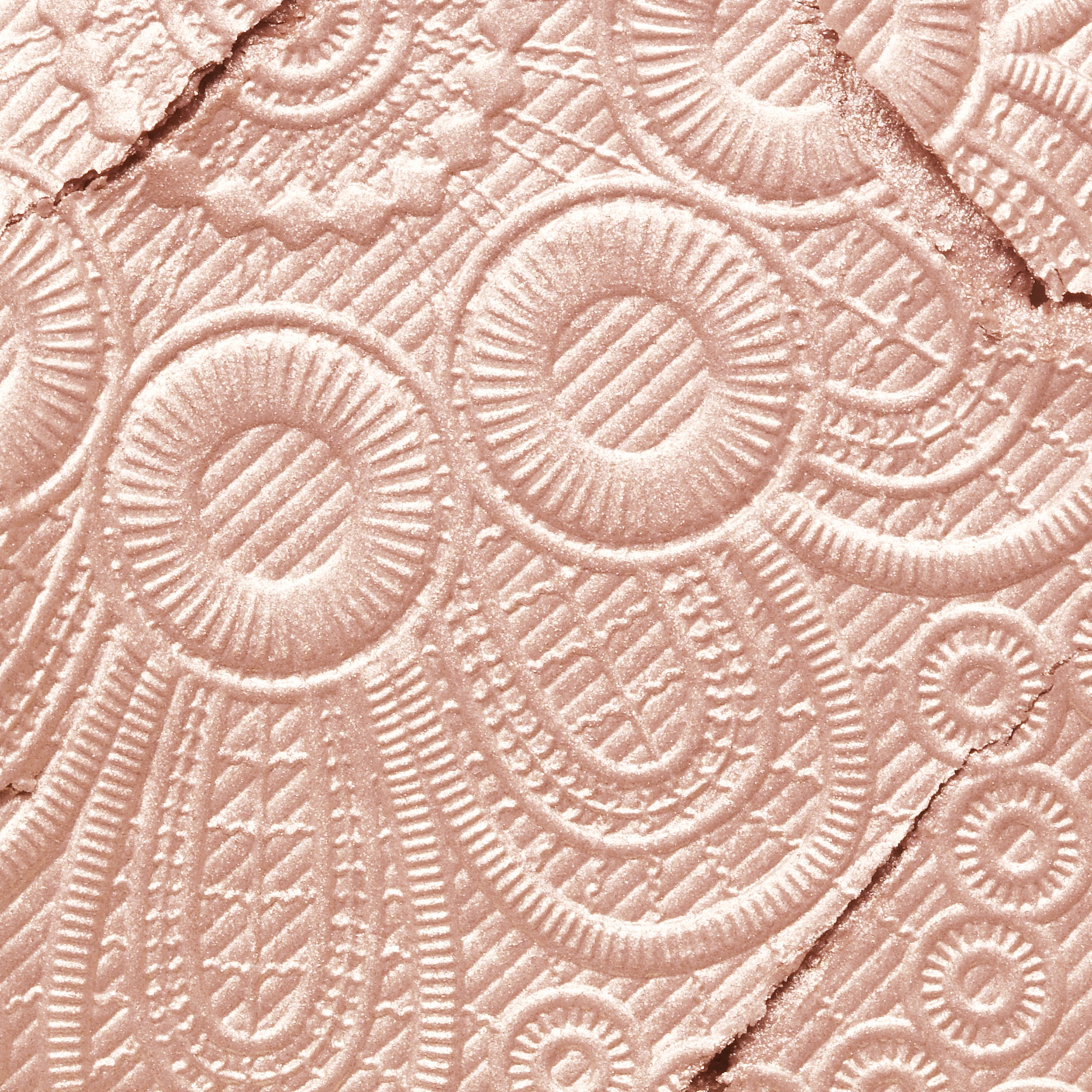 Fresh Glow Highlighter – Rose Gold No.04 - Women | Burberry® Official - 2