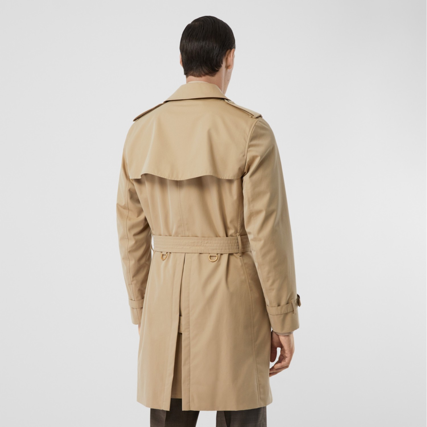 The Mid-length Kensington Heritage Trench Coat in Honey - Burberry