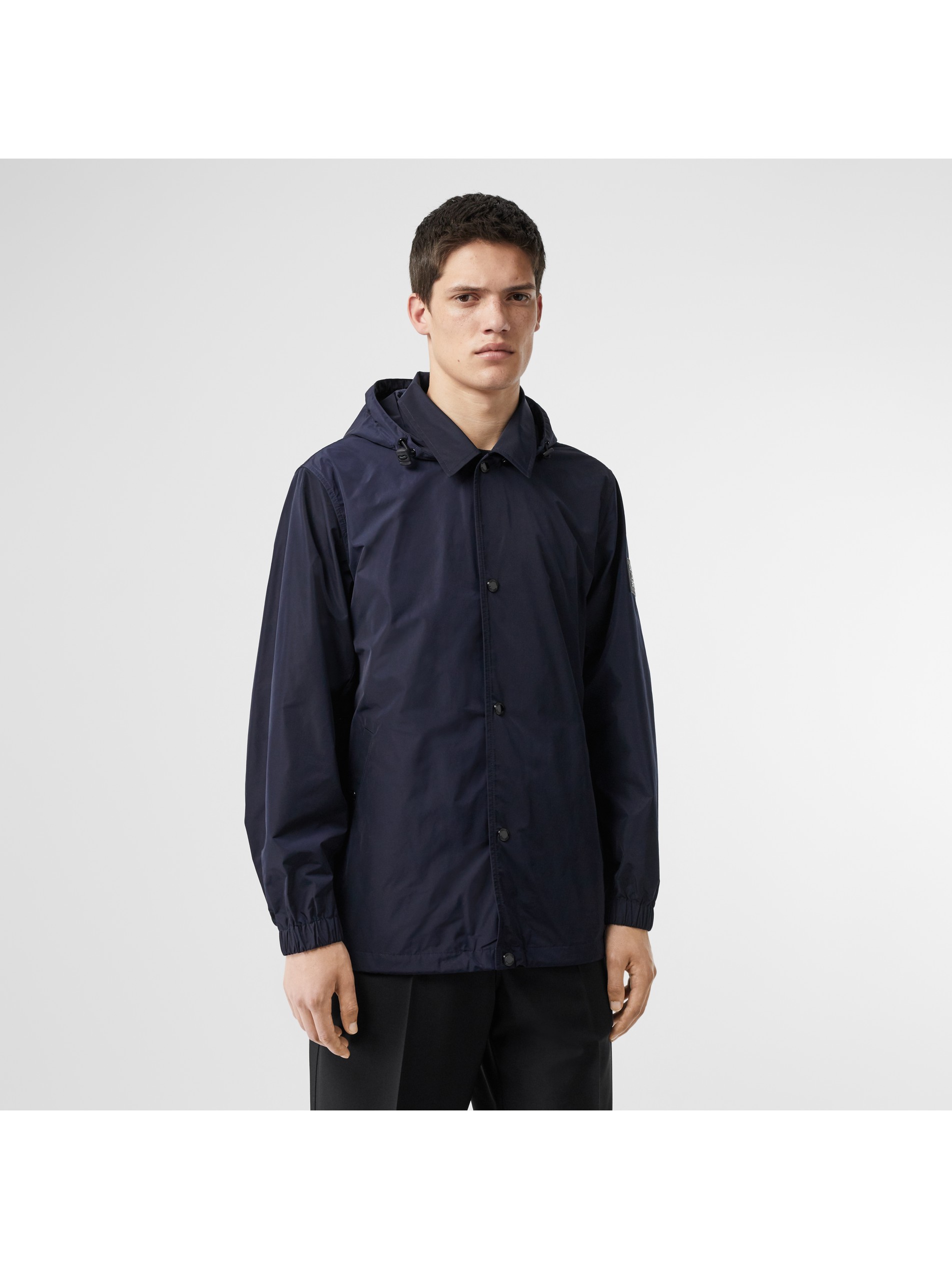 可拆式连帽形状记忆塔夫绸外套