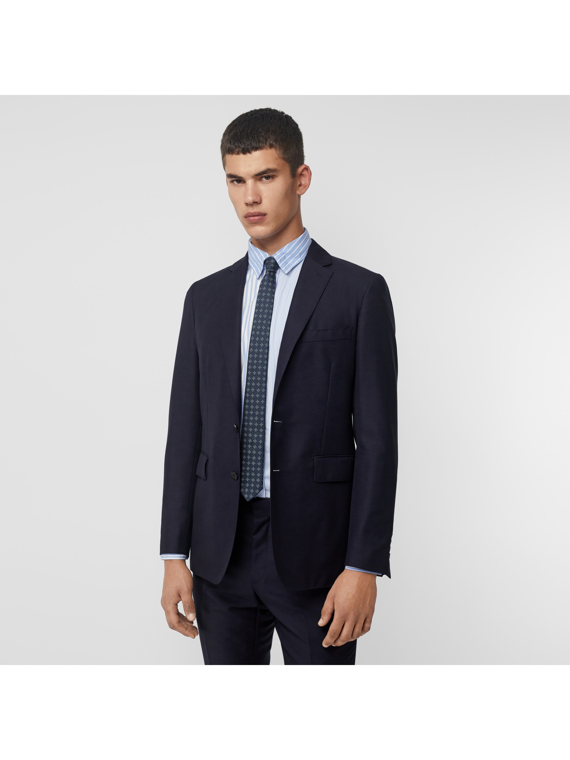 海军蓝 修身剪裁羊毛混纺丝质西装 产品图片71