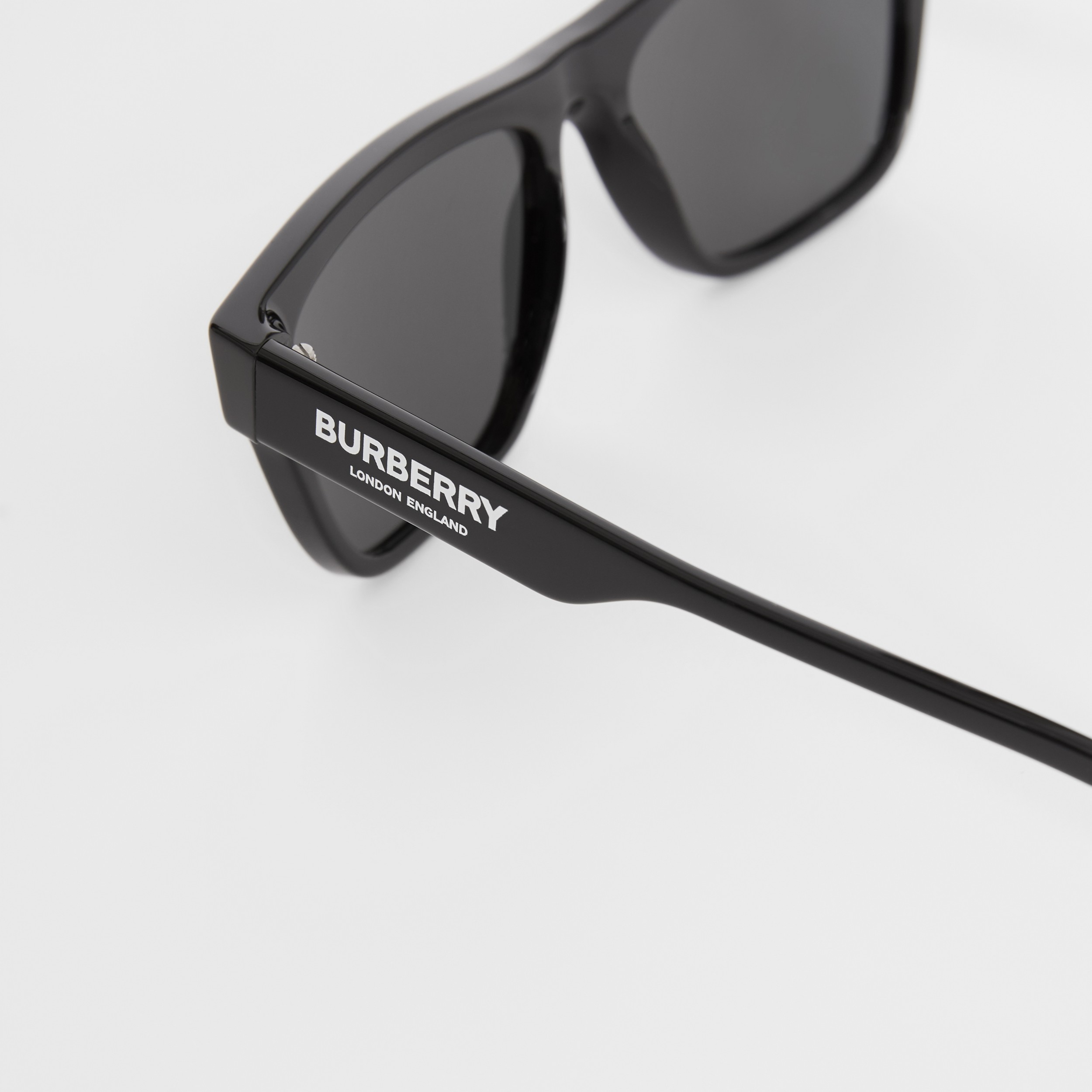 Square Frame Sunglasses in Black - Men | Burberry® Official - 2