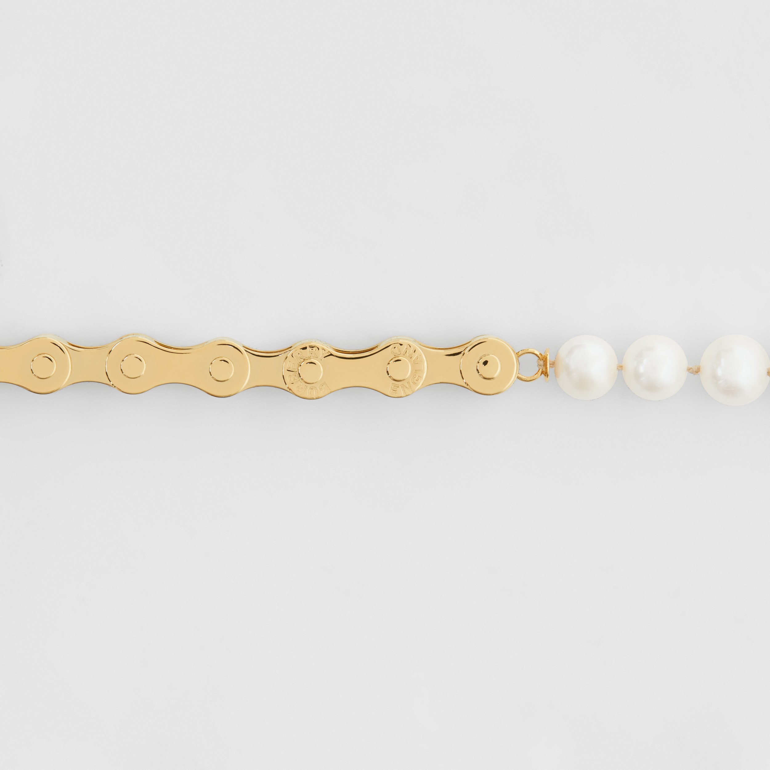 Pearl Detail Bicycle Chain Goldplated Necklace in Light Burberry