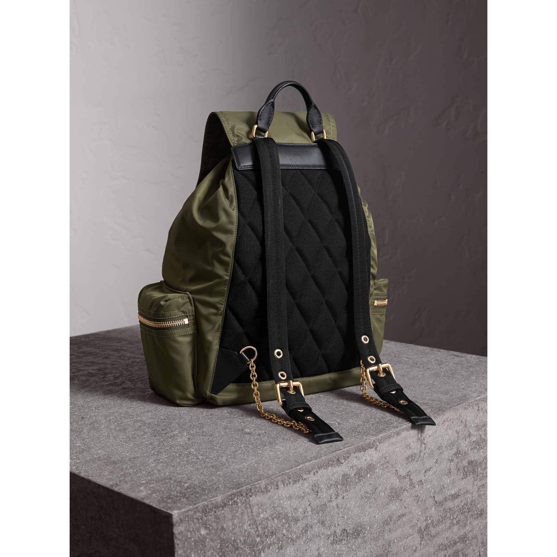 BURBERRY The Large Rucksack in Technical Nylon and Leather