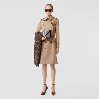 Skråstreg tornado bestyrelse Regenerated Cashmere Trench Coat in Camel - Women | Burberry® Official