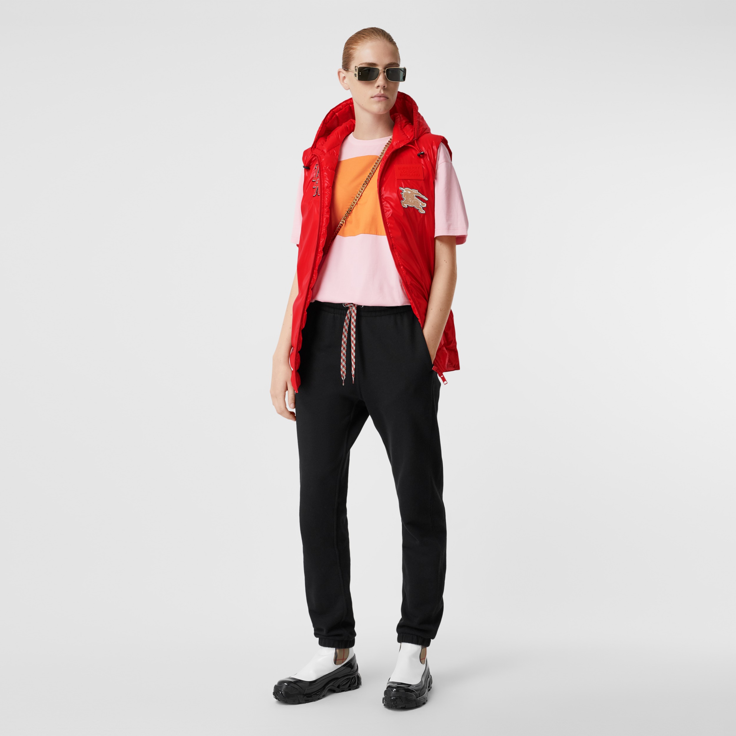 Logo Graphic Puffer Gilet in Bright Red - Women | Burberry United States