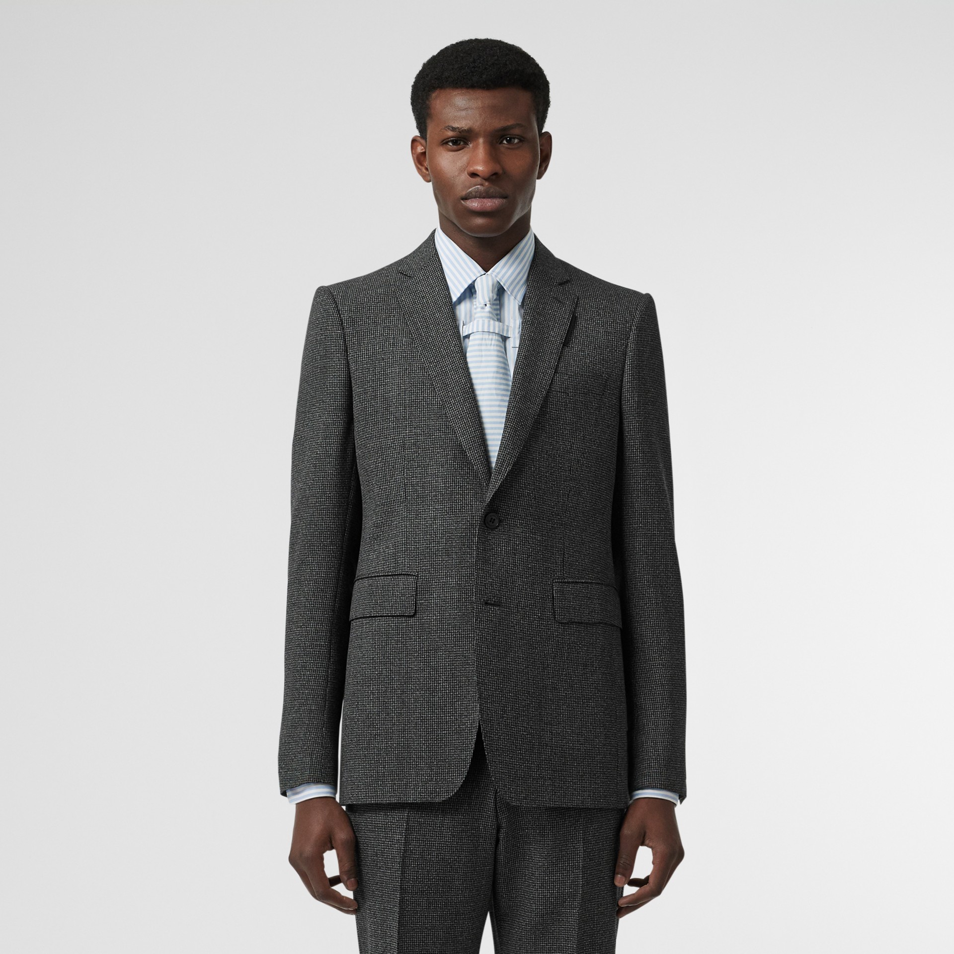 English Fit Puppytooth Check Wool Suit in Charcoal Melange - Men ...