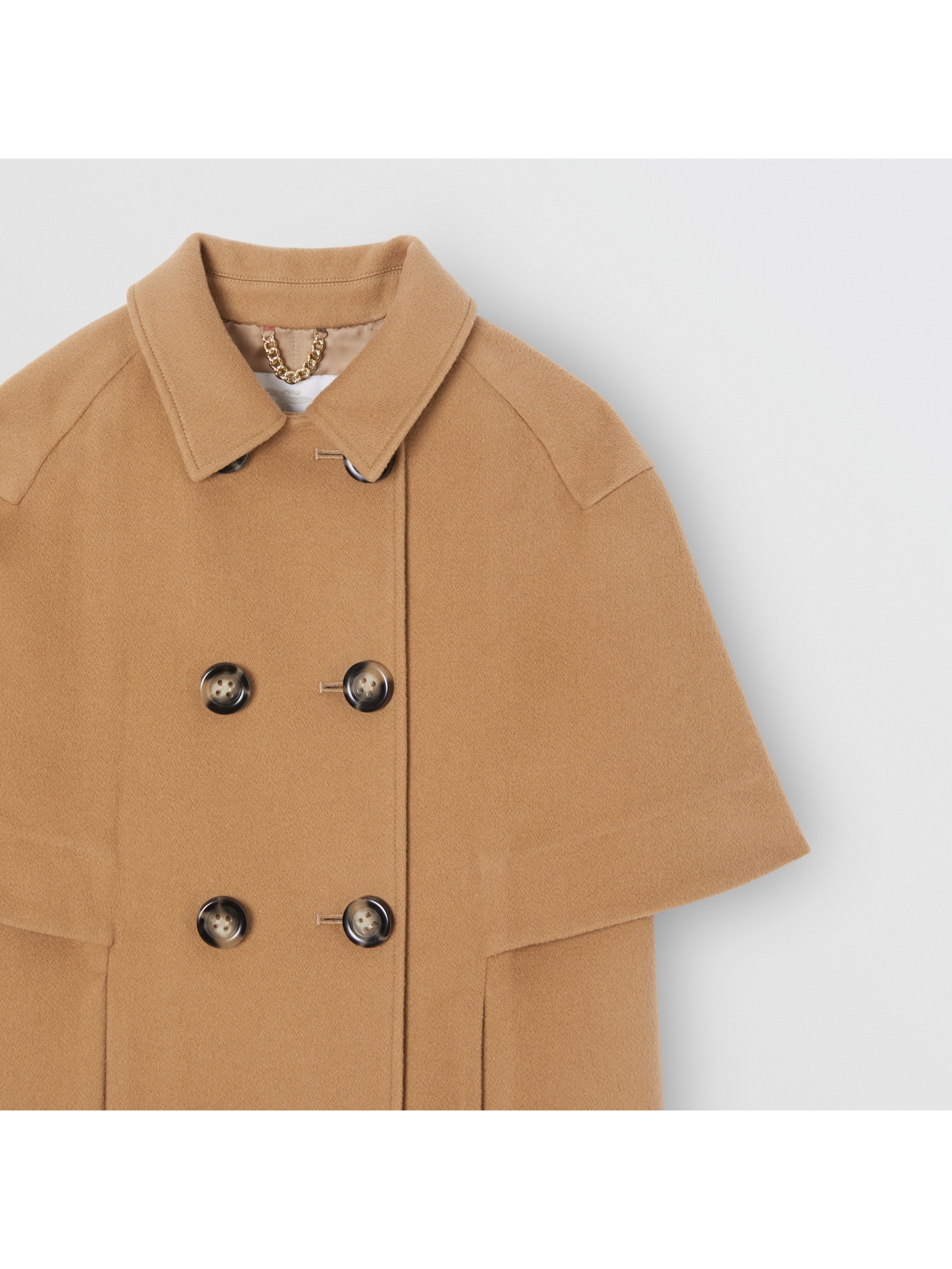 羊绒披肩式大衣