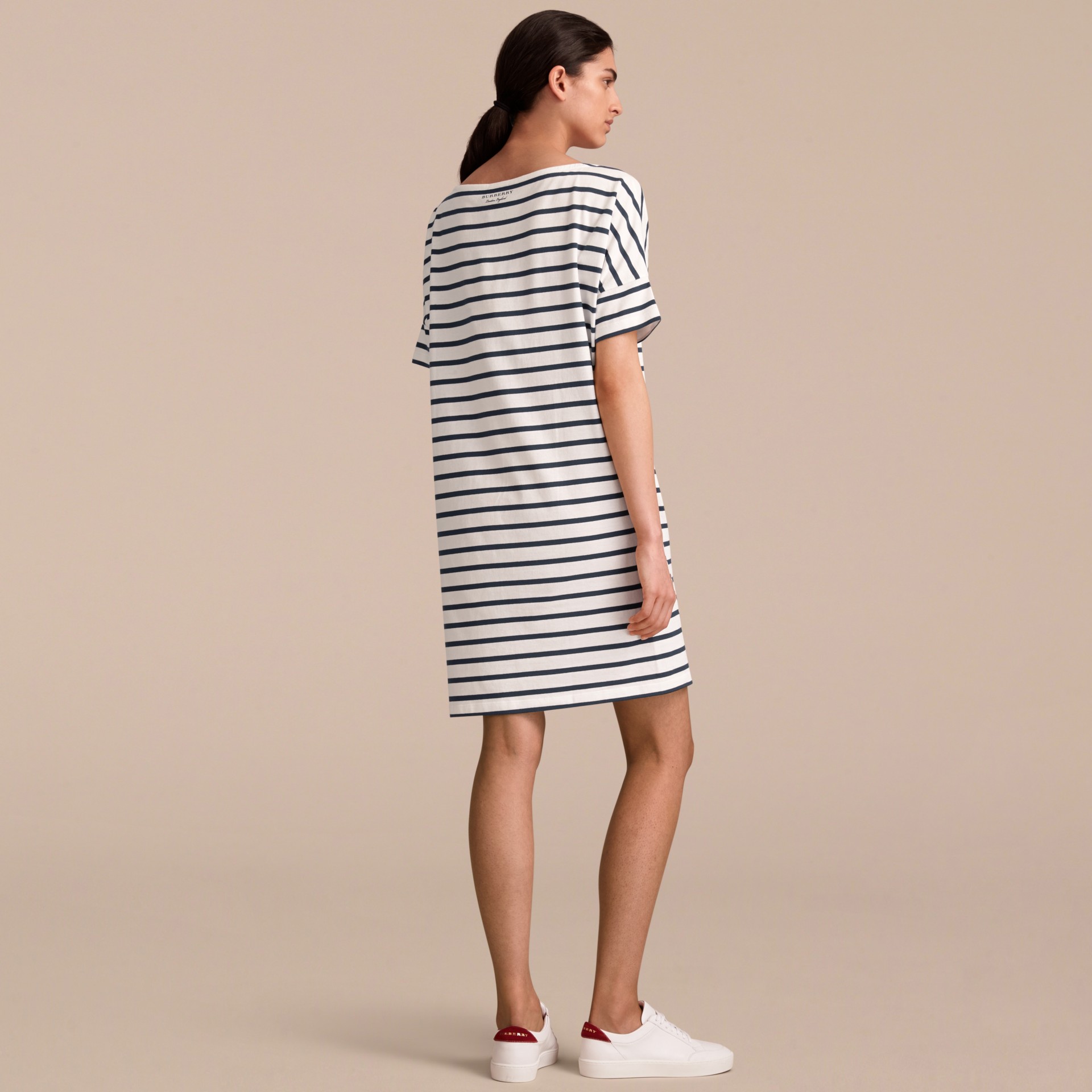 Shortsleeve Striped Jersey Dress in Navy/white Women Burberry