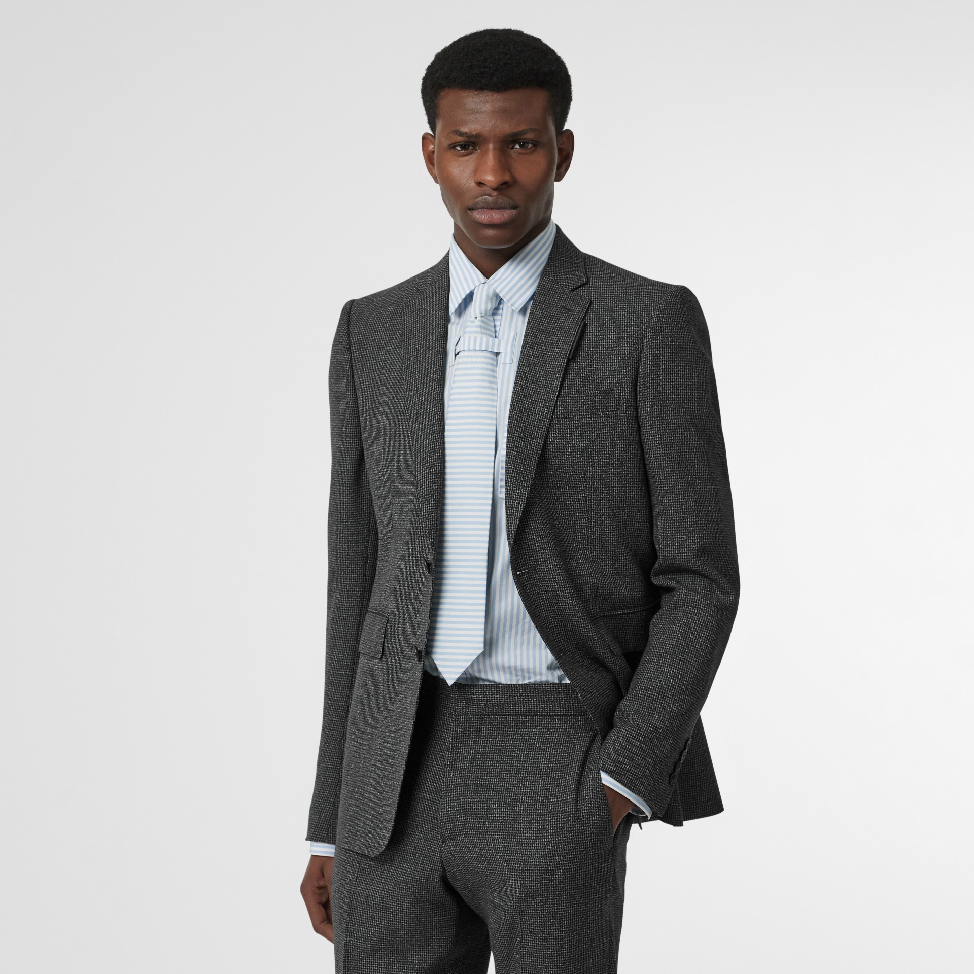 English Fit Puppytooth Check Wool Suit in Charcoal Melange - Men ...