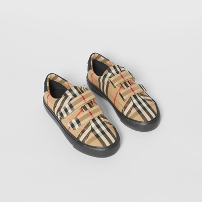 burberry boys shoes