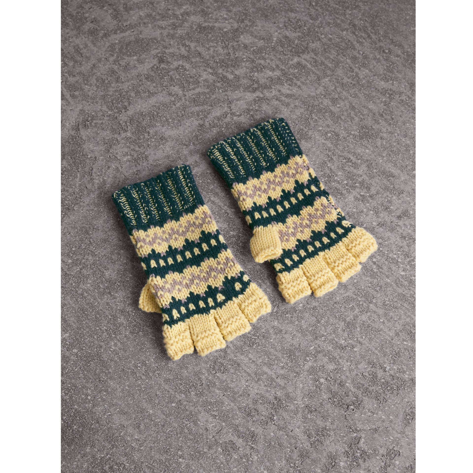 BURBERRY Fair Isle Cashmere Wool Blend Fingerless Gloves,40701431
