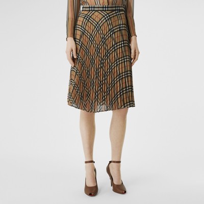 burberry plaid pleated skirt