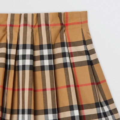 burberry pleated skirt