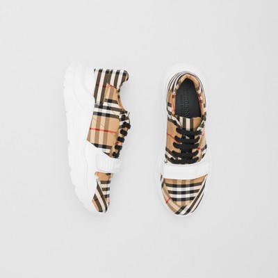 burberry trainers mens