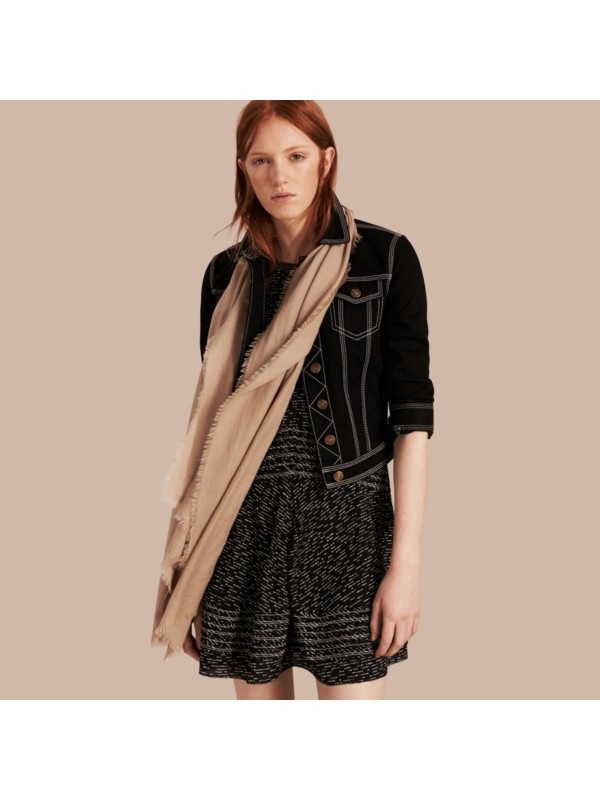 The Lightweight Cashmere Scarf in Camel | Burberry United ...