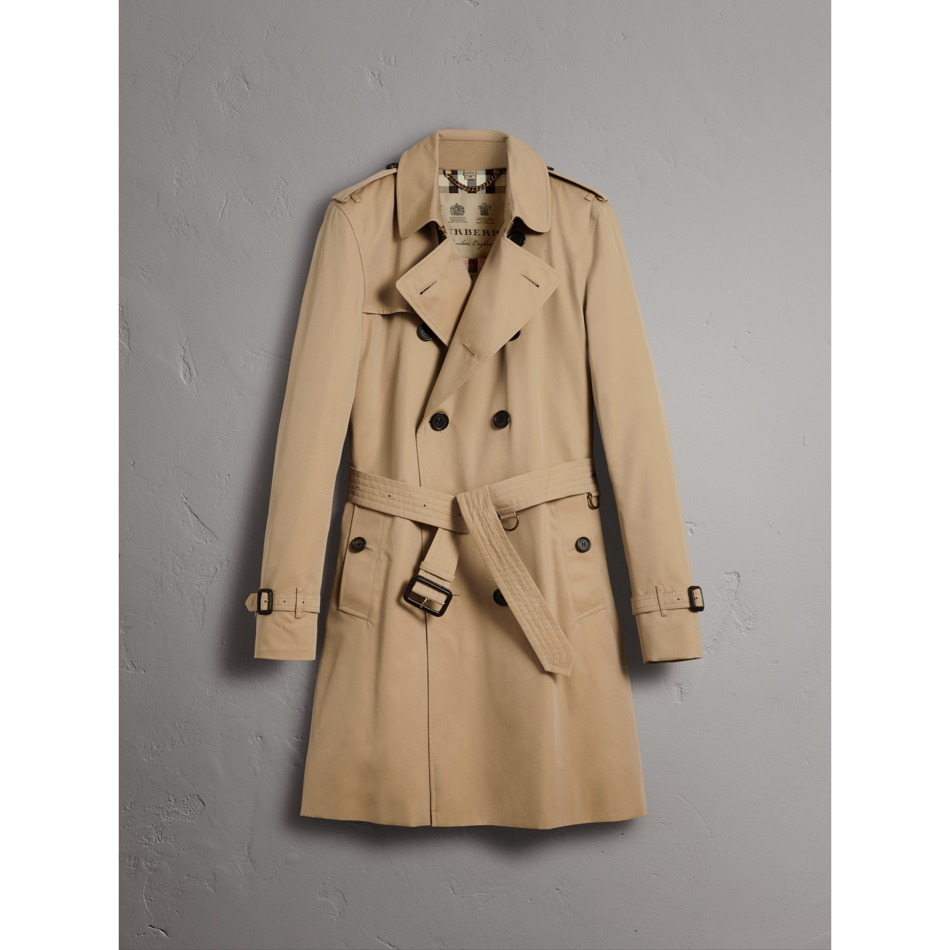 The Kensington – Long Trench Coat in Honey - Men | Burberry United Kingdom