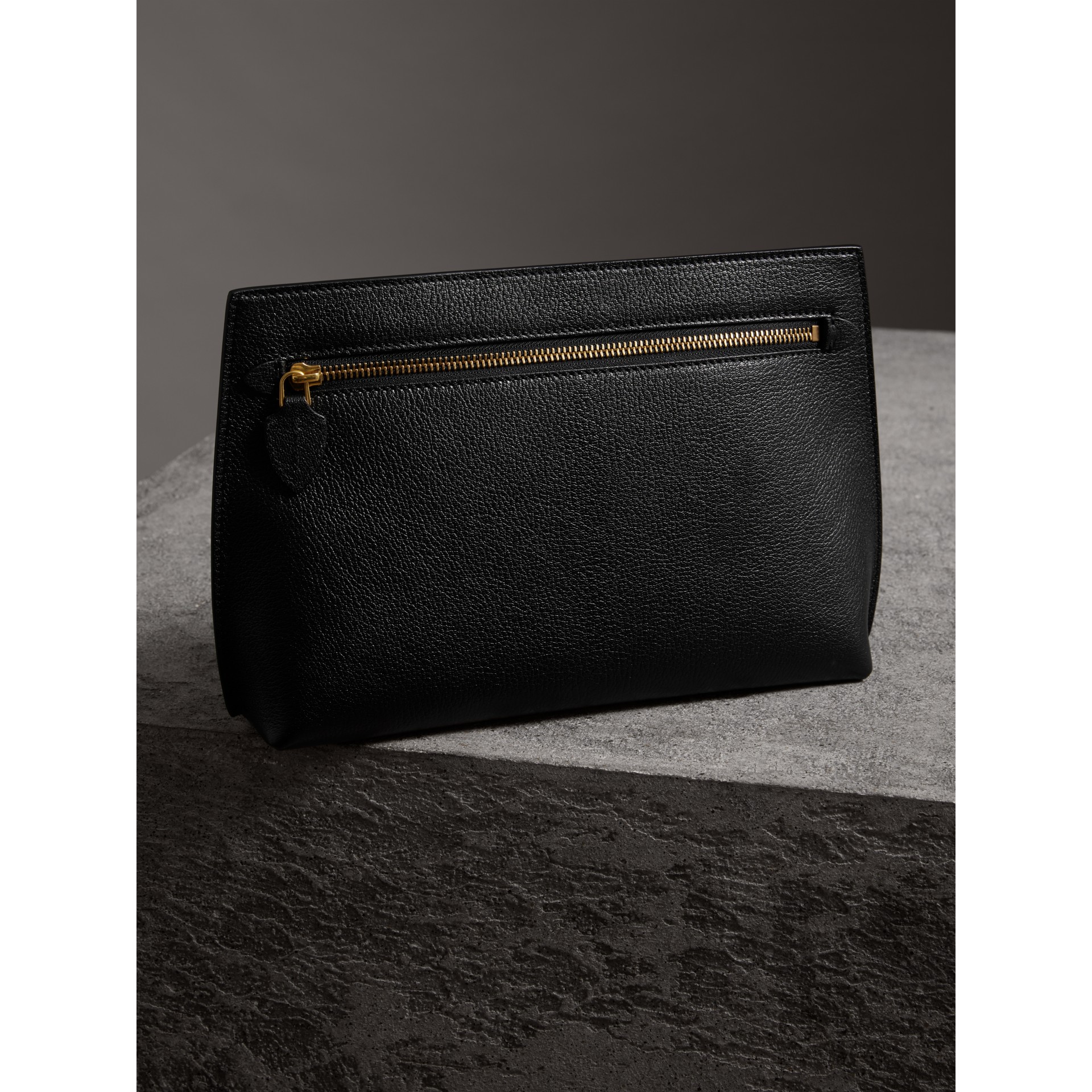 Grainy Leather Wristlet Clutch in Black Women Burberry United States