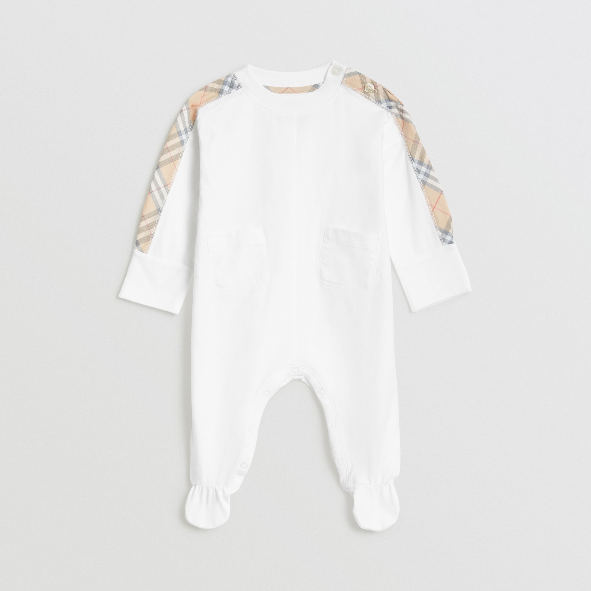 Check Cotton Threepiece Baby Gift Set in White Children Burberry