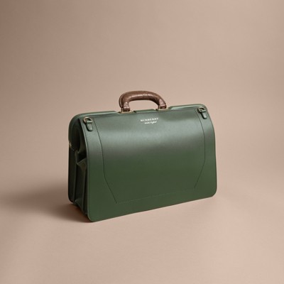 burberry dk88 doctor's bag