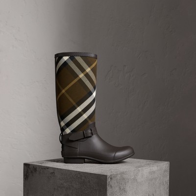 mens shoes burberry rain boots