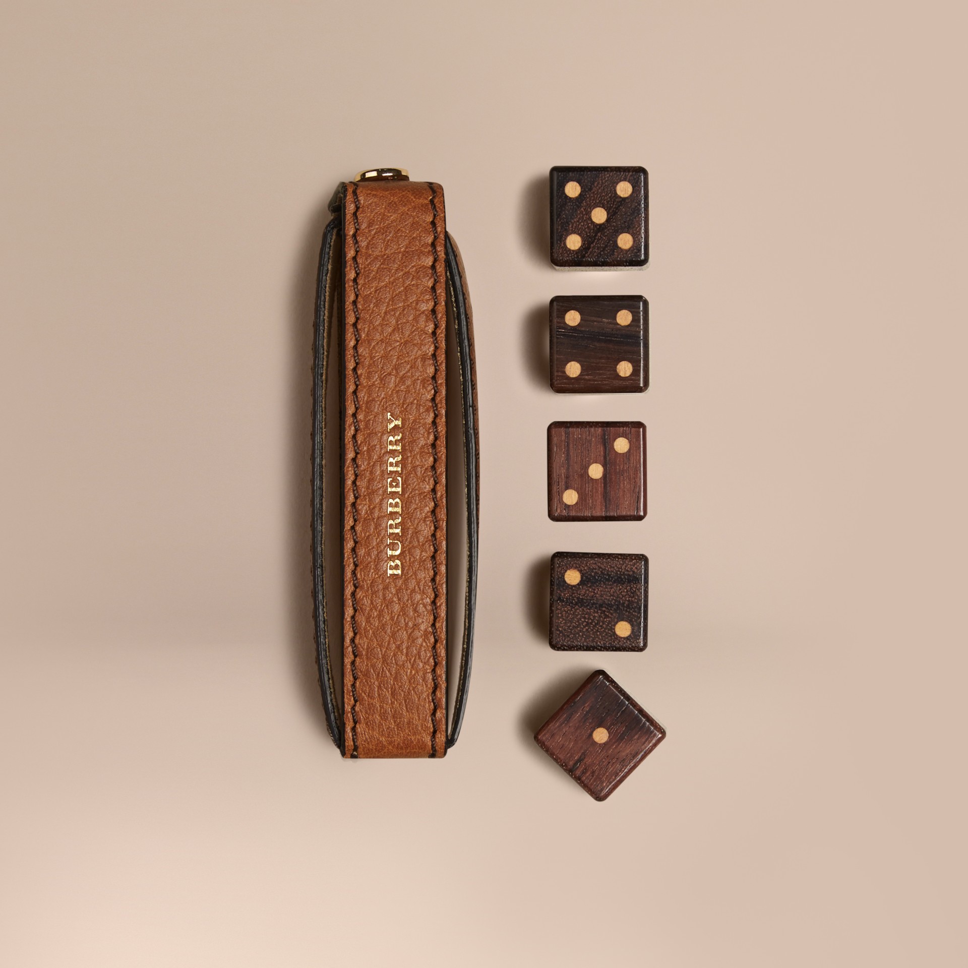 Grainy Leather Dice Set with Case Tan Burberry