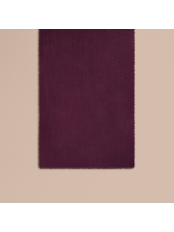 The Lightweight Cashmere Scarf in Aubergine | Burberry United States