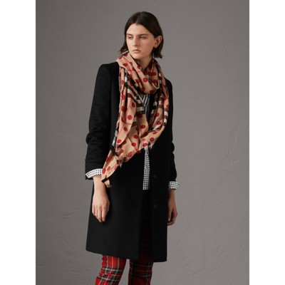 burberry fur scarf