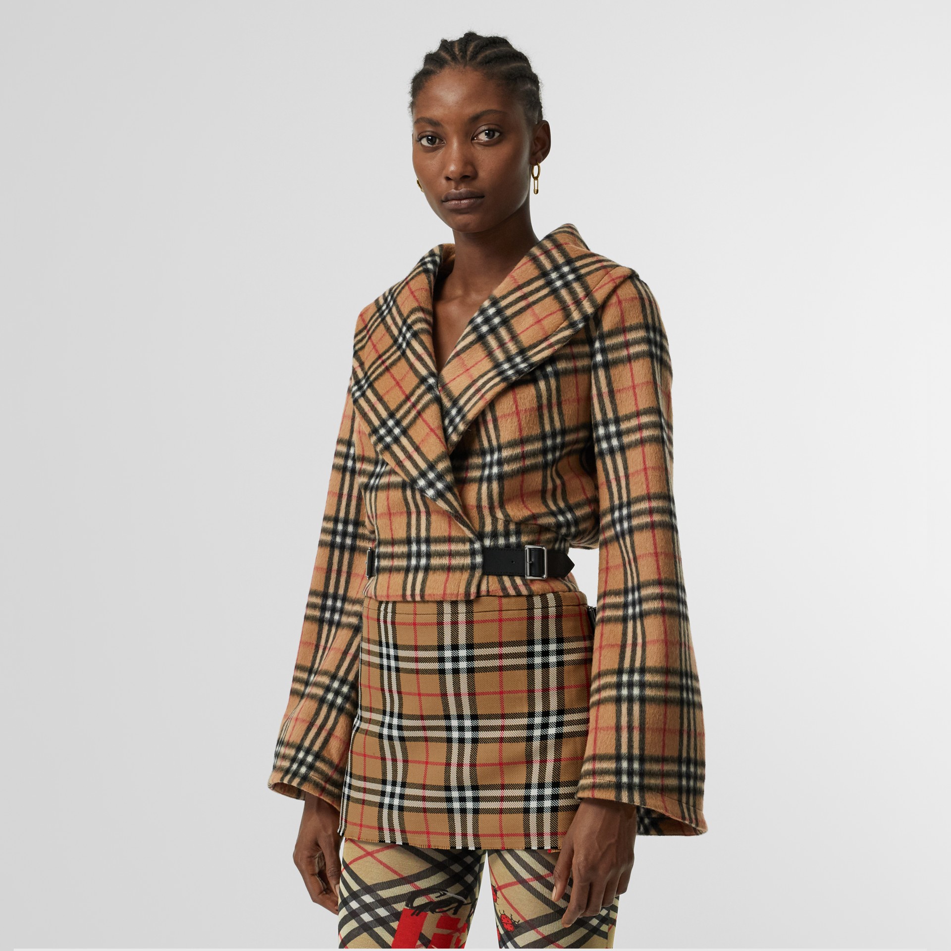 Kate Moss Stars in Vivienne Westwood 