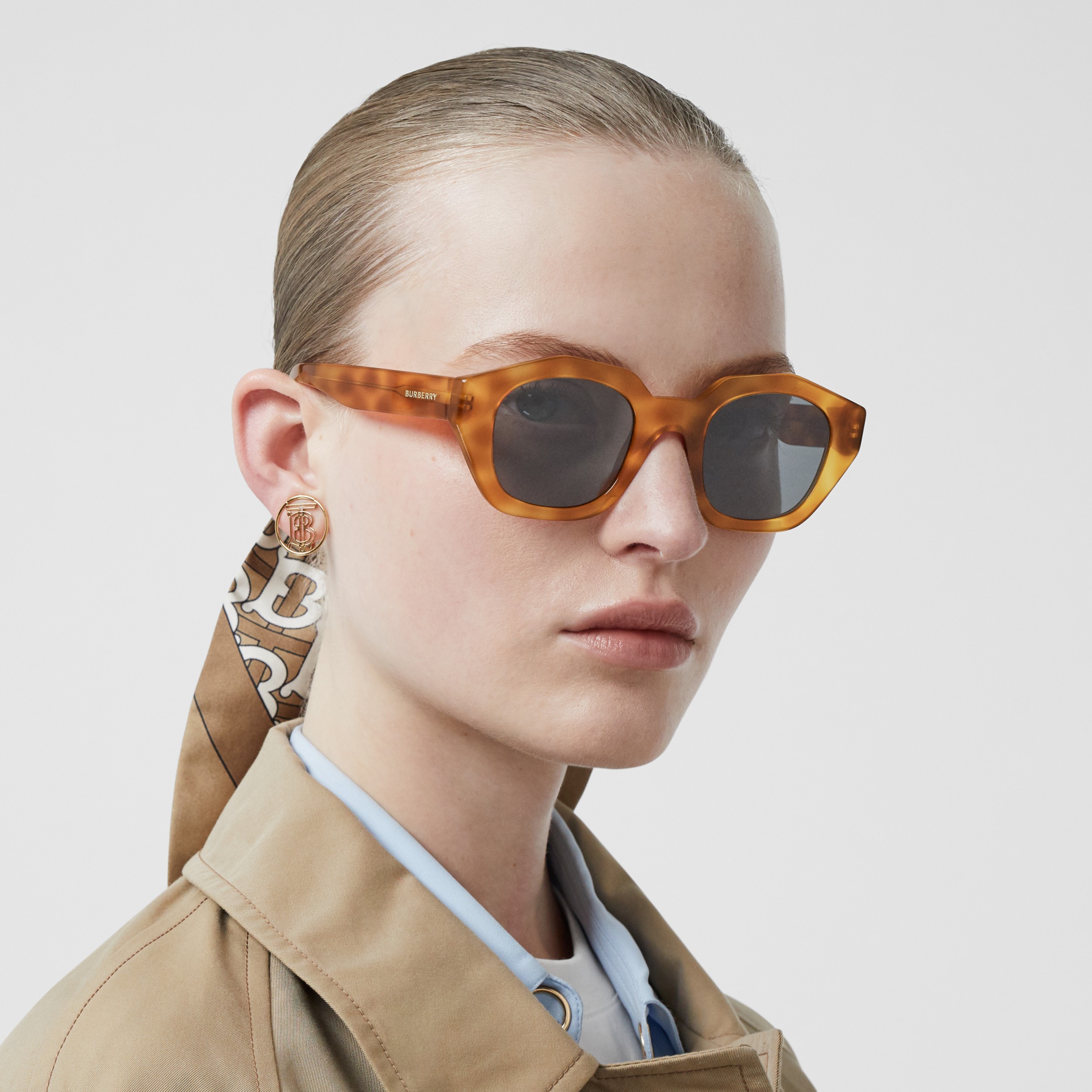 Geometric Frame Sunglasses in Tortoiseshell Amber - Women | Burberry United States