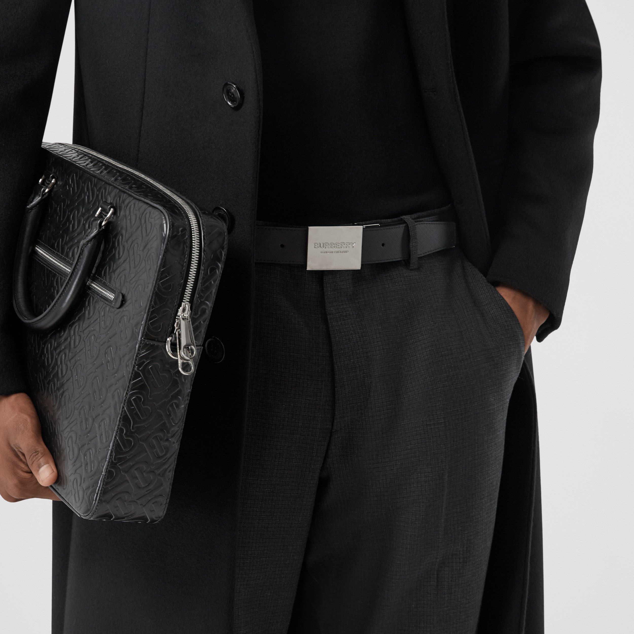 Reversible Plaque Buckle London Check and Leather Belt in Dark Charcoal/black - Men | Burberry® Official - 3