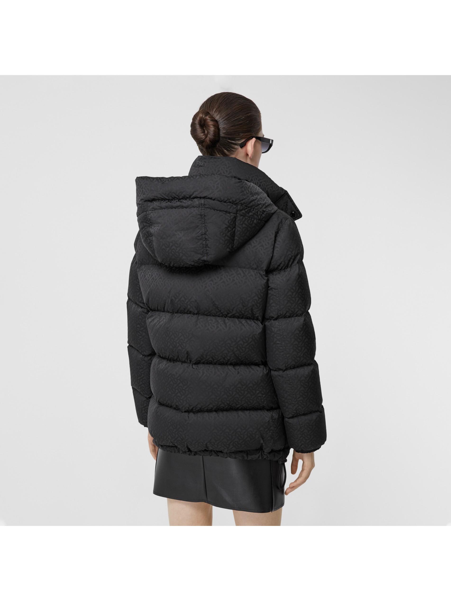 可拆式连帽专属标识 econyl 羽绒服 产品图片21