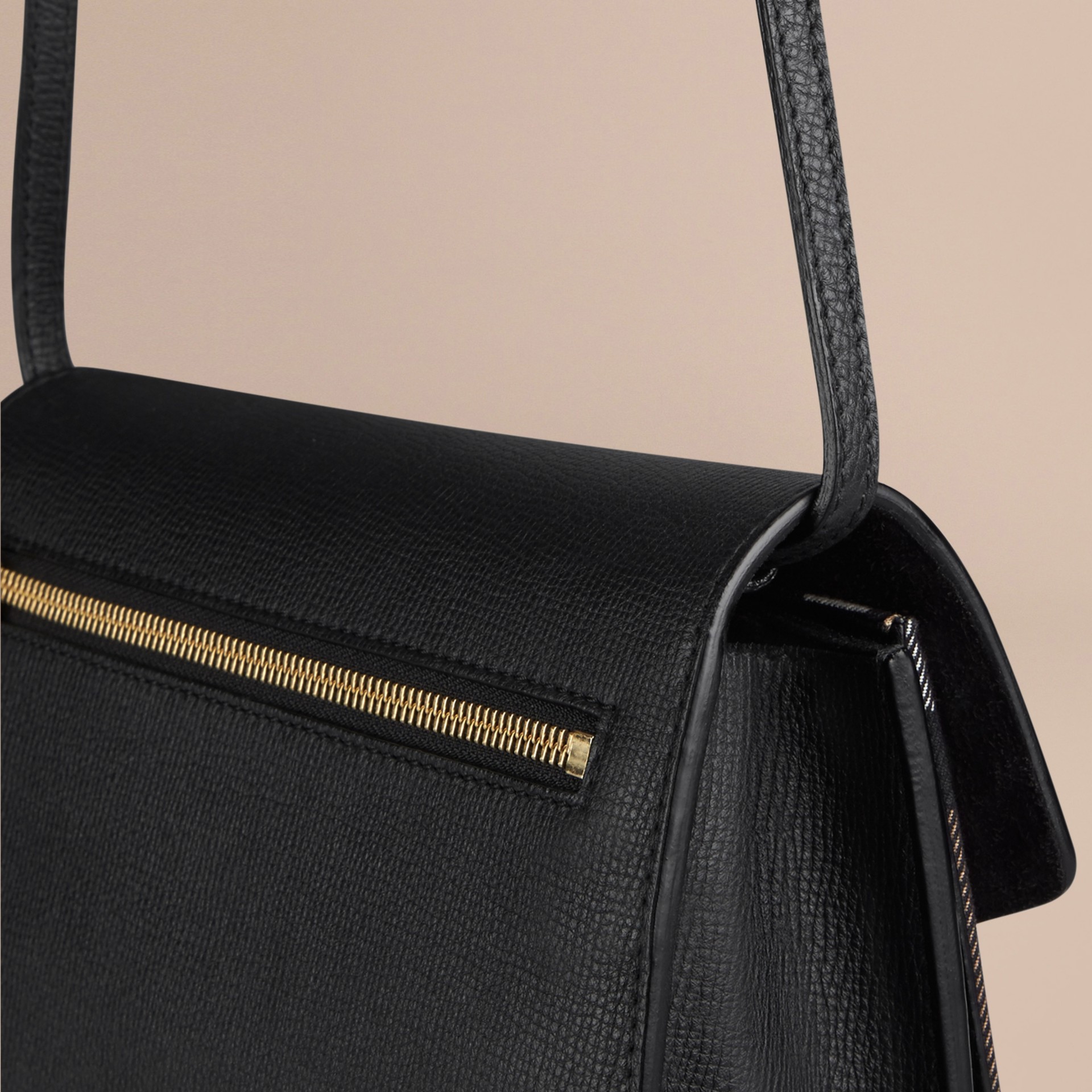 Black Leather Crossbody Bag Canada